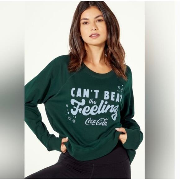 #WILDFOX Can't Beat The Feeling Sommers Coca-Cola Crewneck Size Large NWT* - Picture 1 of 7